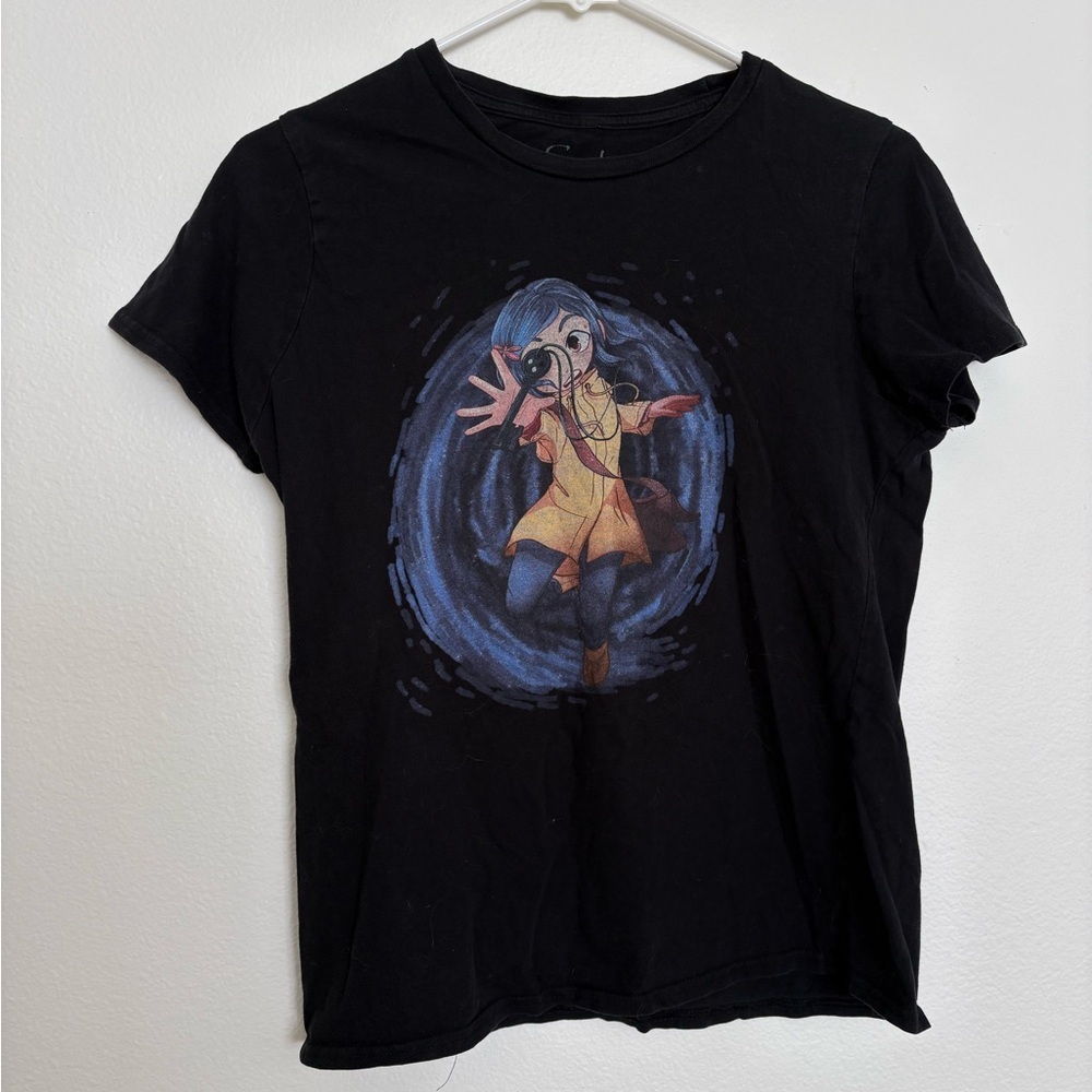 Coraline Black Graphic T-Shirt Size Medium
